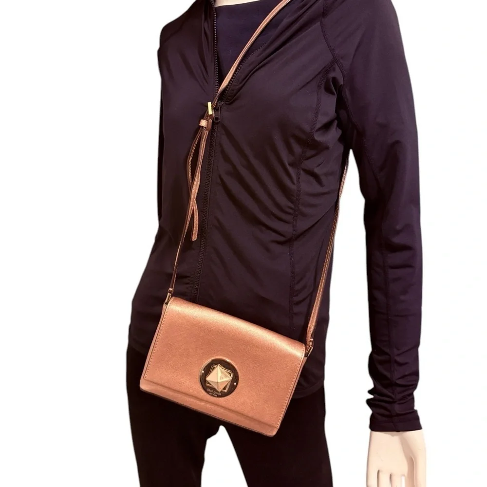 Elegant Kate Spade Newbury Land  Rose Gold Leather Cross Body Bag
